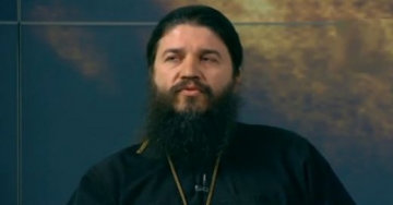 Отец Евгени: Игуменът на Рилския манастир епископ Евлоги е гей