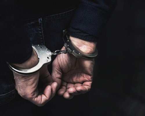 Задържаха мъж за закани за живота и здравето към негови роднини в Петрич