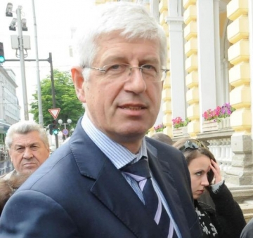 Румен Овчаров: За да се оправи енергетиката, първо трябва да затворим прозореца