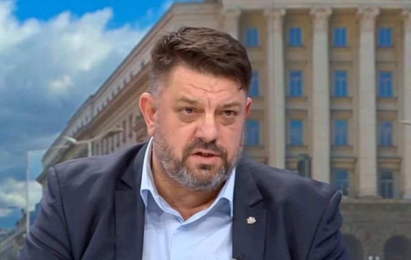 Зафиров: Няма да се отделим, няма да се поддаваме на шантаж