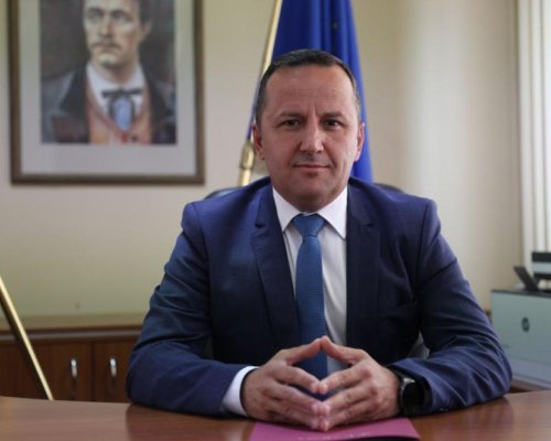 Областният управител на Благоевград Г. Динев с поздрав за Деня на Конституцията