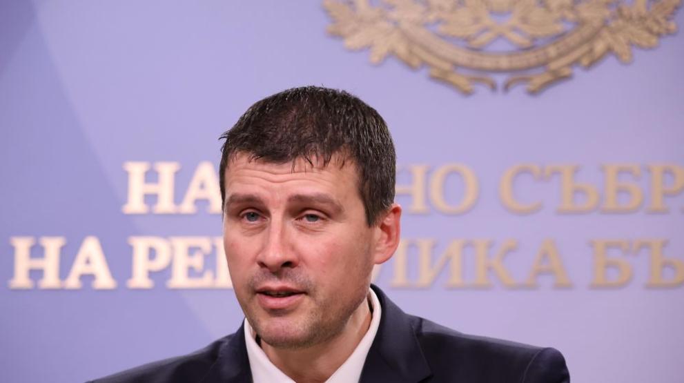От  Величие  обмислят нов вот на недоверие след две седмици