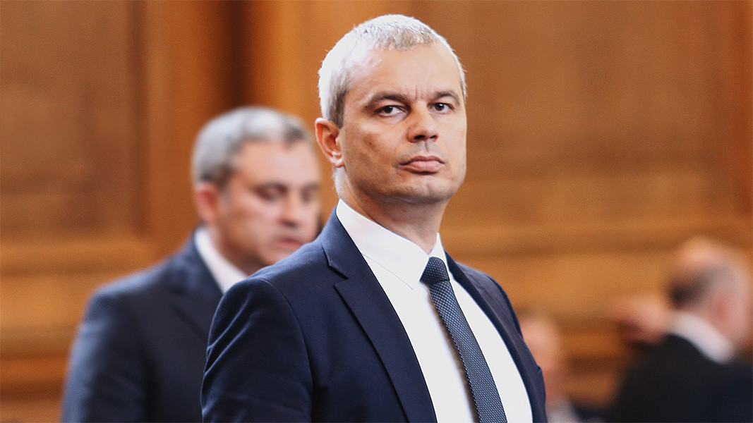Лидерът на Възраждане Костадин Костадинов поздрави във Фейсбук с Христос воскресе и припомни, че днес се навършват 149 години от Априлското въстание Лидерът на Възраждане Костадин Костадинов поздрави във Фейсбук с Христос воскресе и припомни, че днес се навършват 149 години от Априлското въстание