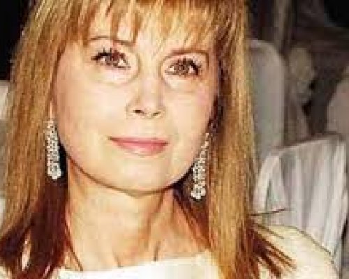 Почина журналистката Диляна Грозданова