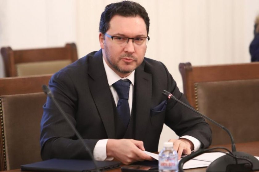 Вътрешният министър Даниел Митов в Благоевград: 4 години политическо безвремие и институциите склерозираха Вътрешният министър Даниел Митов в Благоевград: 4 години политическо безвремие и институциите склерозираха