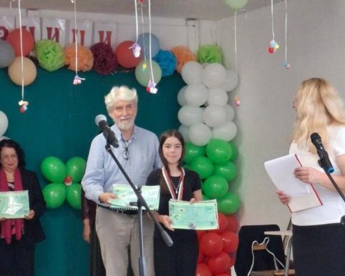 Четвъртокласничка от Симитли с голям успех на национален конкурс