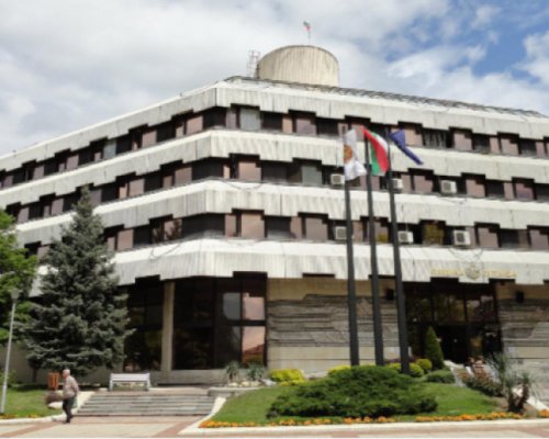 От днес: Временни промени в движението край пазара в Дупница
