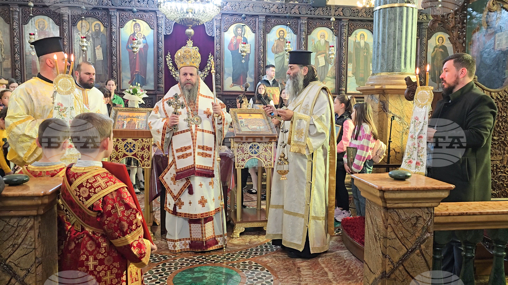 С тържествена света литургия и водосвет бе отбелязан храмовият празник на манастира  Света Богородица Живоприемний източник  край Гоце Делчев