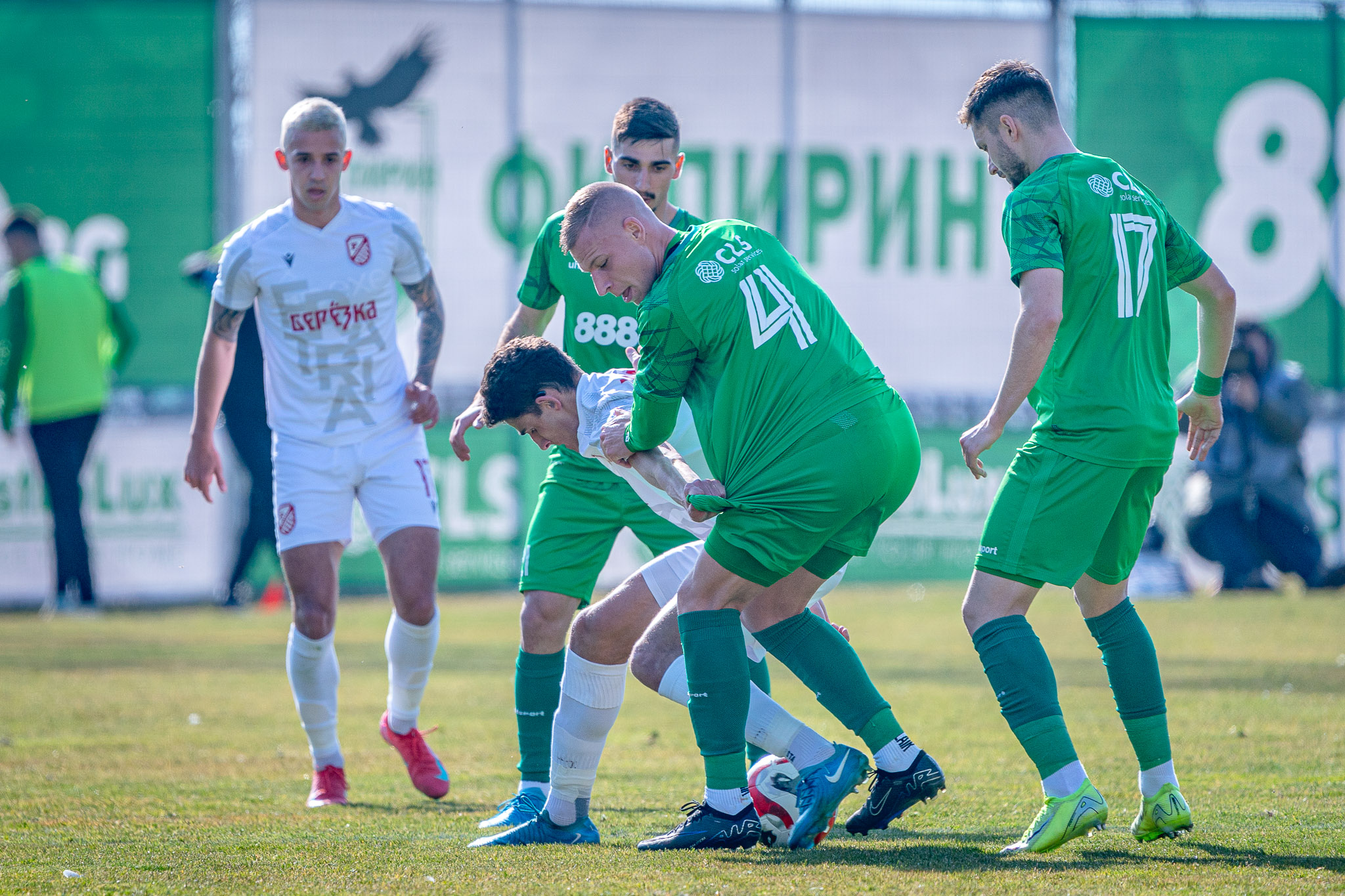 Пирин без трима срещу Дунав