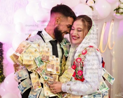 След романтично предложение за брак в Париж, Фатме Исева и Шериф Караид вдигнаха последната за сезона сватба в Рибново