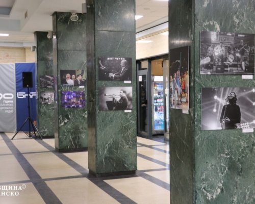 Фотографска изложба Мигове джаз отваря врати в Българското национално радио
