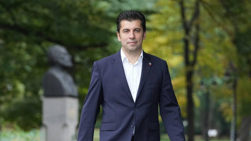 Кирил Петков се изправя пред съда
