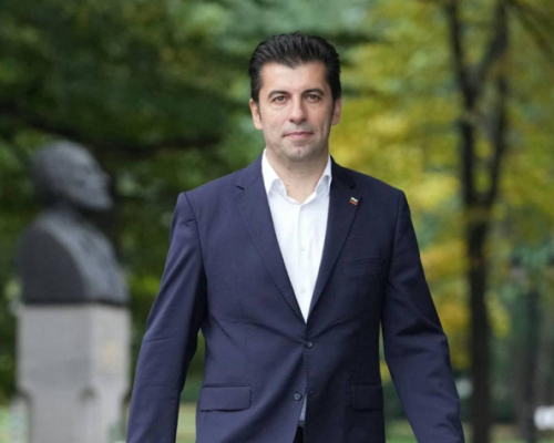 Кирил Петков се изправя пред съда