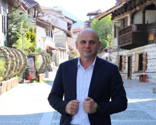 Кметът на Банско Стойчо Банеснки с поздравителен адрес по-повод 1 май-Международния ден на труда