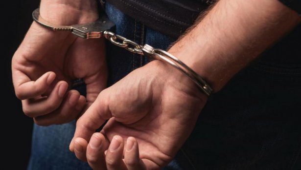 Закопчаха мъж в Сандански, отправил заплахи срещу своя родственица