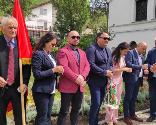 Дупница отбеляза тържествено Деня на храбростта и Българската армия