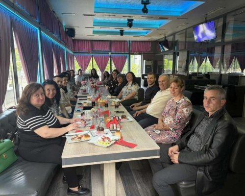 Традиционен курбан за здраве на ученици и персонал на СУ Св. св. Кирил и Методий в Симитли