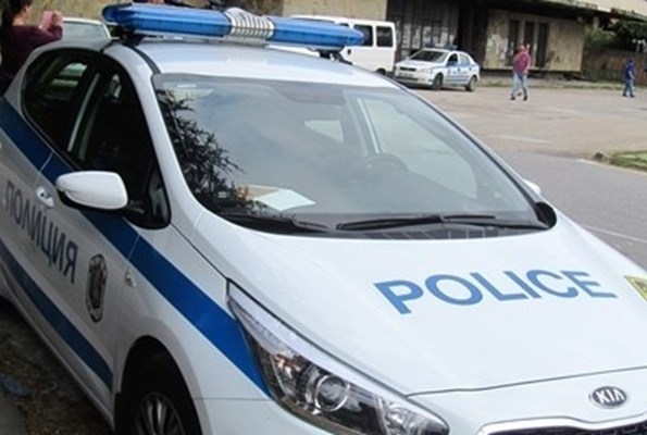 Разкриха нелегален хотел и депо за дрога в Пиринско