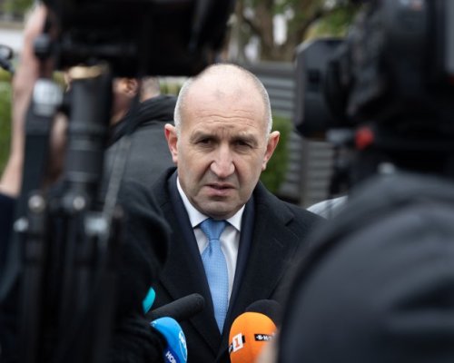 Президентът Радев внесе предложението за референдум, вижте мотивите