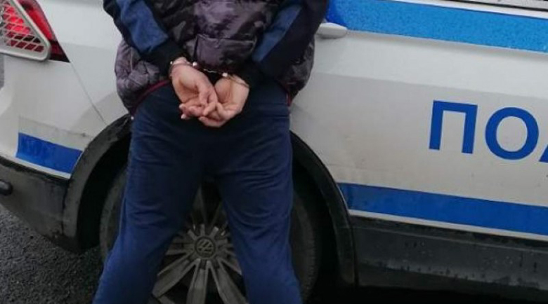 Дрогиран дилър от Кулата остана без кола