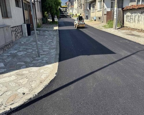 Завърши подмяната на водопровод и асфалтиране на ул. Предел в Разлог