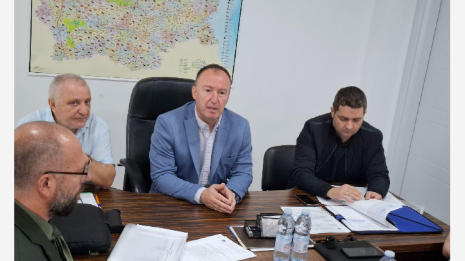 В Благоевград: Обсъдиха мерки за предотвратяване на горски пожари през 2025 г. В Благоевград: Обсъдиха мерки за предотвратяване на горски пожари през 2025 г.