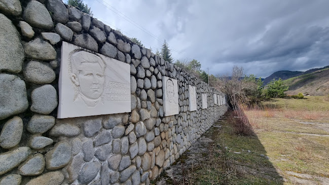 Белица почита паметта на жертвите в сражението в м. Равен Белица почита паметта на жертвите в сражението в м. Равен