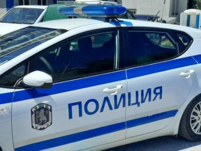 Дрогиран мъж открадна БМВ в с. Абланица