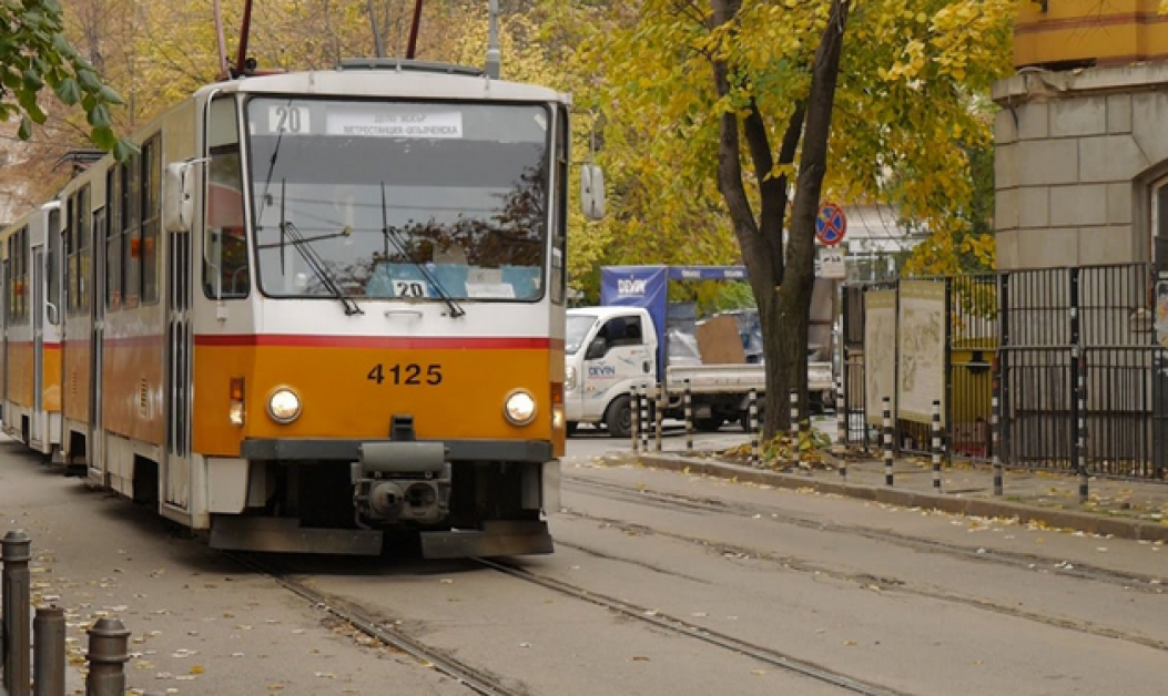 Държавата отпуска 15 млн. лева за заплати в градския транспорт Държавата отпуска 15 млн. лева за заплати в градския транспорт