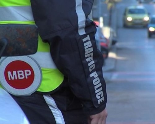 Шофьор не се подчини на стоп палка край с. Дъбрава, заловиха го след преследване