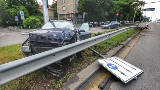 24-ма пострадали в 18 тежки катастрофи в страната за денонощието