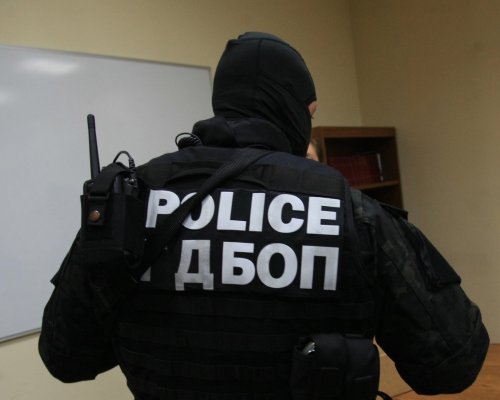 Акция на ГДБОП в Сандански! Арестуваха семейството на Дъбицата заради злоупотреба с евросредства