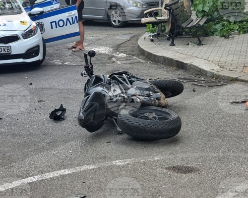 МВР: Мотоциклетист е загинал при катастрофа с лек автомобил в София