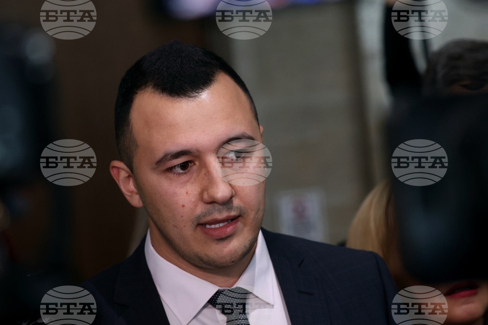 Габриел Вълков: От БСП-Обединена левица предлагаме да бъдат намалени лихвите по студентските кредити Габриел Вълков: От БСП-Обединена левица предлагаме да бъдат намалени лихвите по студентските кредити
