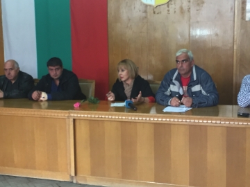 Омбудсманът Мая Манолова се срещна с болните от бурцелоза в Рила