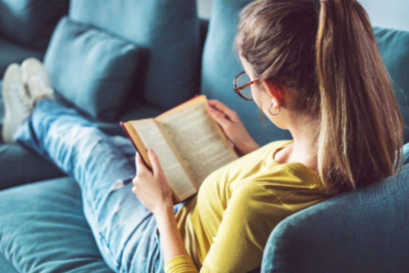 Половината от българите не са прочели нито една книга за година Половината от българите не са прочели нито една книга за година