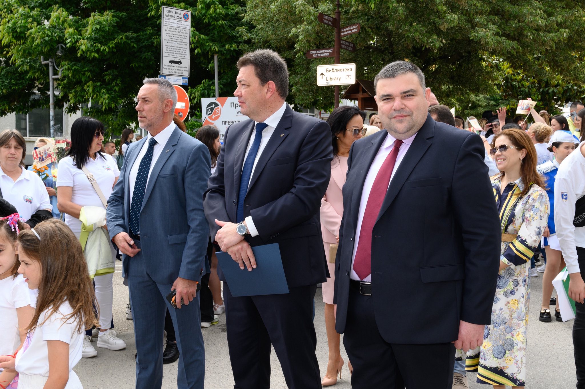 Петрич се поклони пред делото на просветителите, дейците на културата и борците за национално освобождение
