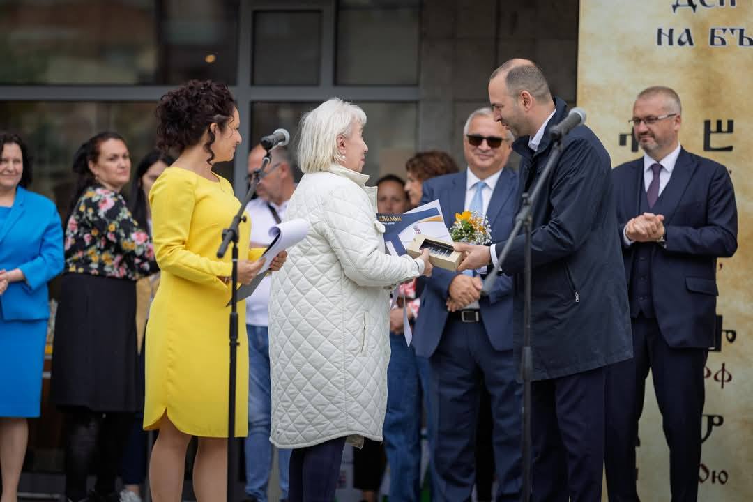 Адела Харлампиева спечели Годишната наградата за Култура в Кюстендил Адела Харлампиева спечели Годишната наградата за Култура в Кюстендил