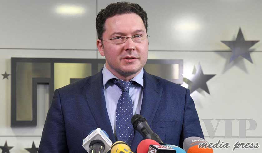 Вътрешният министър е разпоредил проверка на покупката на 30 хиляди икони от МВР