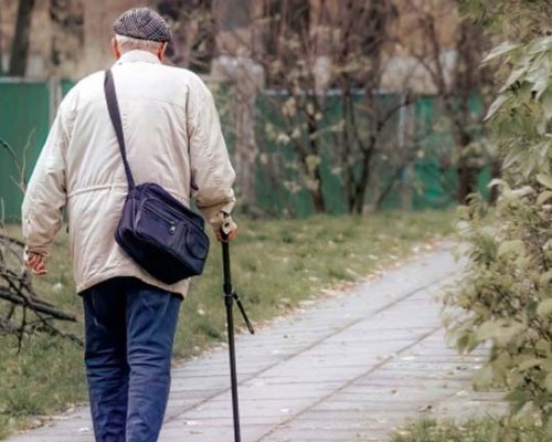 725 000 пенсионери в групата на бедните! Мизерията удря най-вече жените