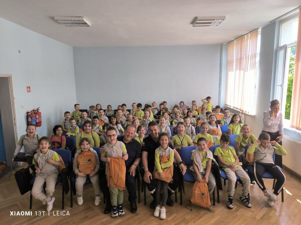 Успешен старт на обучението по бедствия за деца в Кюстендилско Успешен старт на обучението по бедствия за деца в Кюстендилско