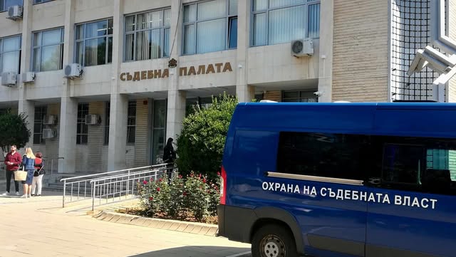 10 години затвор за отвличане на жена и дете в Благоевград