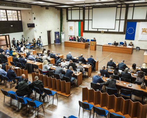 За срок от 5 години се издават разрешенията за удължено работното време след 22:00ч.  на търговските обекти, спира да бъде безсрочно