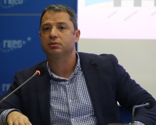 Делян Добрев: Опасявам се, че може да има избори през октомври