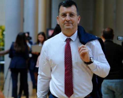 Бившият евродепутат Асим Адемов стана съветник на Росен Желязков