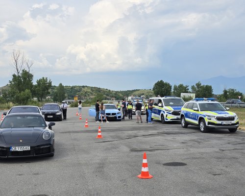 В област Благоевград се проведе специализирана полицейска операция по метода Широкообхватен контрол