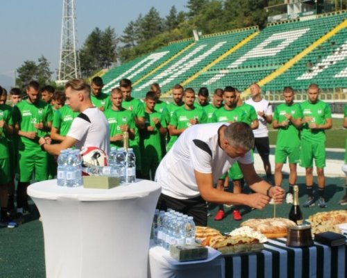 Пирин ще се подготвя изцяло на своя територия