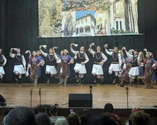 ДЮФА  Пиринска китка  с блестящ концерт в град Рила