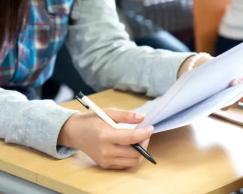 Обявяват резултатите от държавните зрелостни изпити