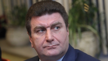 Валентин Златев: Всички знаят, кои са фирмите, които внасят незаконно гориво